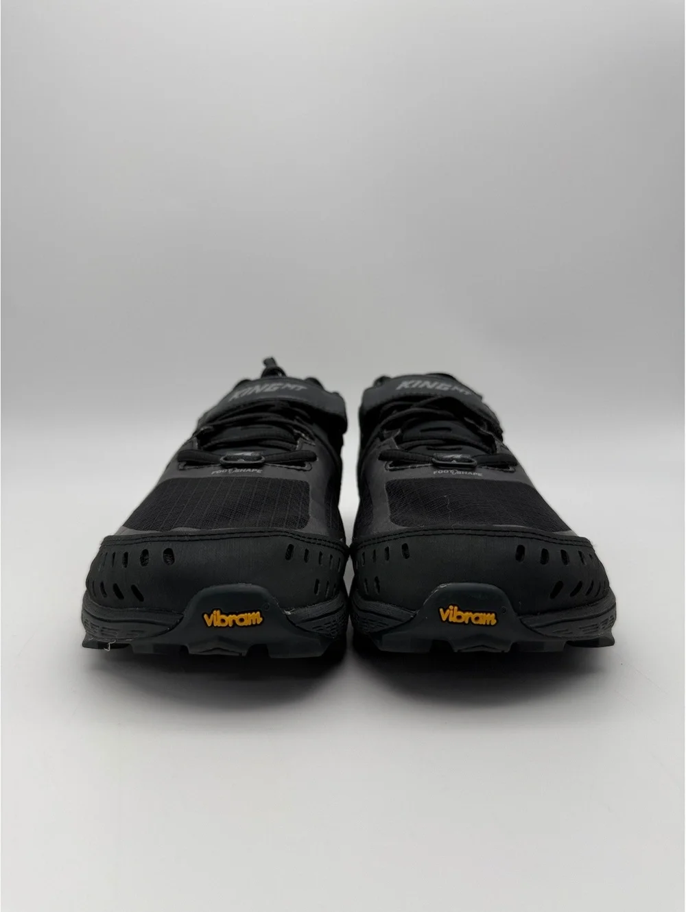 Altra King MT 2 Womens Trail Running Shoes Black Vibram Size 10